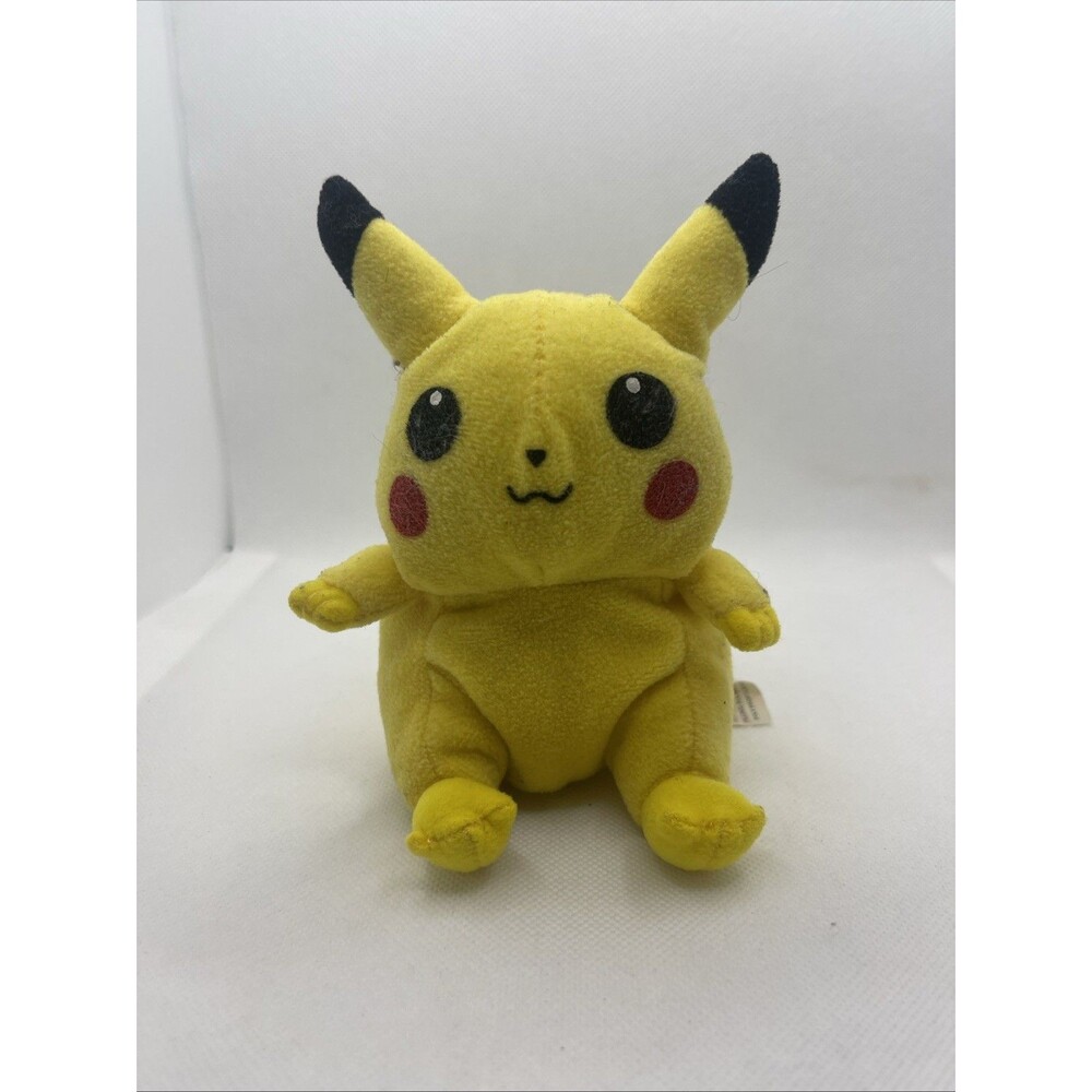Vintage Original 1998 Hasbro Game Freak Nintendo Pokemon Pikachu Beanie Plush